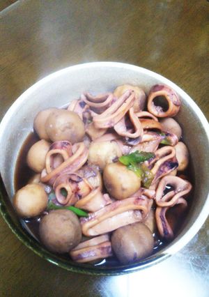 きむら家のイカと里芋の煮付け-レシピのメイン写真