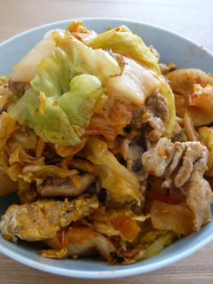 玉子でまろやか☆豚キムチ丼-レシピのメイン写真