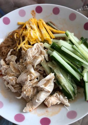 ふるる冷麺 担々麺風-レシピのメイン写真