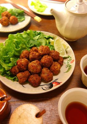 エスニック風レンコン入りコロコロ肉団子-レシピのメイン写真