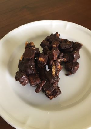 パン耳ラスクでチョコクランチ-レシピのメイン写真