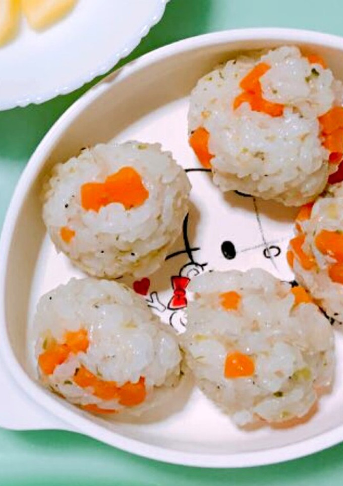 しらすと人参とレタスのおにぎり-レシピのメイン写真
