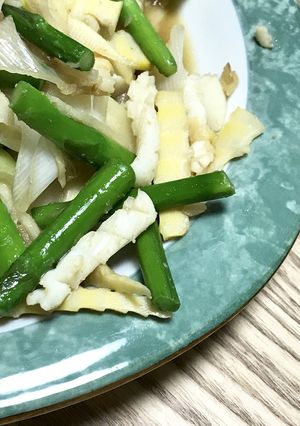 グリーンアスパラとイカの中華炒め-レシピのメイン写真