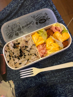 卵焼きでラブリー❤︎雑穀米弁当-レシピのメイン写真