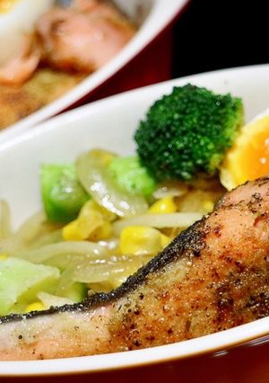 鮭と野菜の付け合せᗦ↞◃-レシピのメイン写真