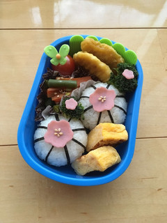 キャラ弁*お花の手毬おにぎり*-レシピのメイン写真