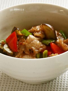 夏野菜のスタミナ丼-レシピのメイン写真
