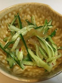 キュウリとくらげの和え物-レシピのメイン写真