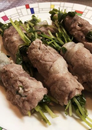 簡単レンチン♫豚肉な豆苗巻-レシピのメイン写真