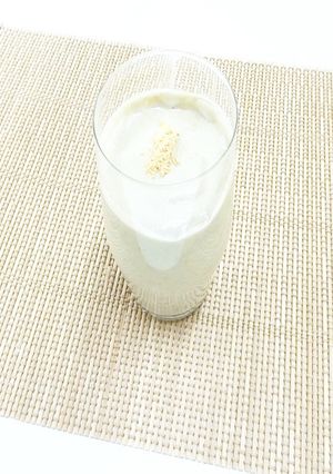 ブレンダ—でアボカドバナナスムージー作り-レシピのメイン写真