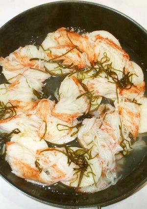 長いもとカニカマの煮物♪簡単美味しい-レシピのメイン写真