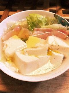 レンジで簡単♪絹どうふとレタスのスープ-レシピのメイン写真