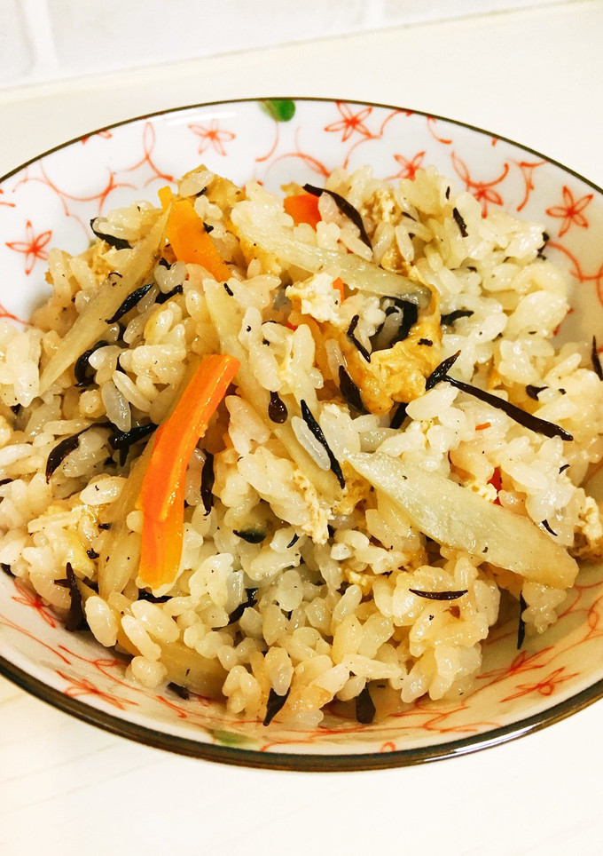 基本の和食◆ひじきとごぼうの炊き込みご飯-レシピのメイン写真