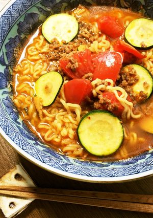 うまからっ、夏野菜たっぷりの辛ラーメン-レシピのメイン写真