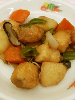 揚げ魚と野菜の和風あえ ★宇都宮学校給食-レシピのメイン写真