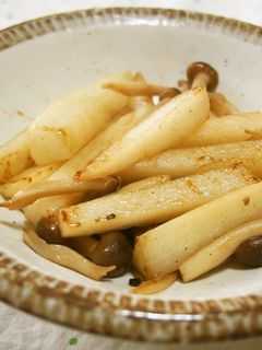 長芋としめじのこんがり醤油炒め♪-レシピのメイン写真