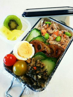 お弁当⑲★鮭と枝豆とゴマの混ぜご飯弁当★-レシピのメイン写真