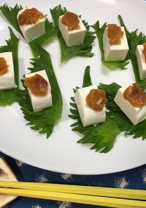 クリームチーズと梅肉のおつまみ-レシピのメイン写真