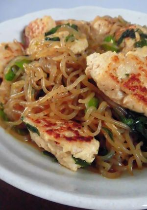 夕弁♪塩麹鶏ミンチと糸こんにゃくの炒め煮-レシピのメイン写真