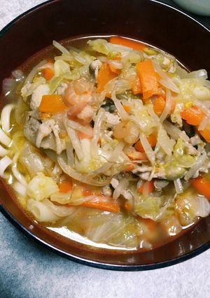 冷蔵庫にあった野菜でちゃんぽんうどん！-レシピのメイン写真