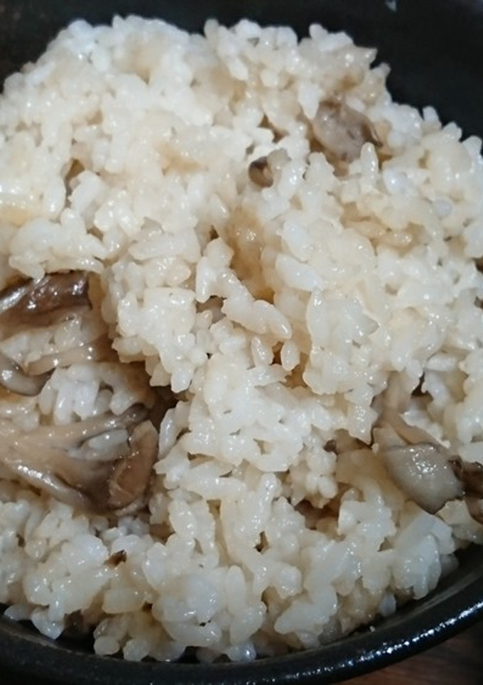 べりー・しんぷるでも本格的舞茸ご飯-レシピのメイン写真