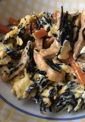 ひじき煮リメイク☆玉子＆粉チーズ炒め☆-レシピのメイン写真