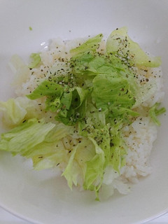 これぞずぼら飯!ハーブ香るレタスごはん-レシピのメイン写真