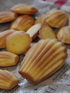 プレゼントに♥簡単♥美味しいマドレーヌ♥-レシピのメイン写真