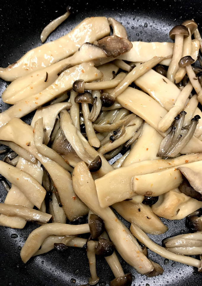 簡単！エリンギとしめじの麺つゆ煮-レシピのメイン写真