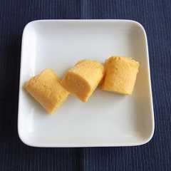 รูปของ いつもの甘いたまご焼き。
