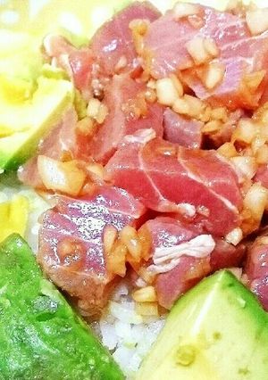 アボカドと鮪の丼ぶり♥新玉ねぎソース☆-レシピのメイン写真