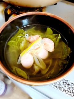 生姜と春キャベツとウインナーのスープ-レシピのメイン写真