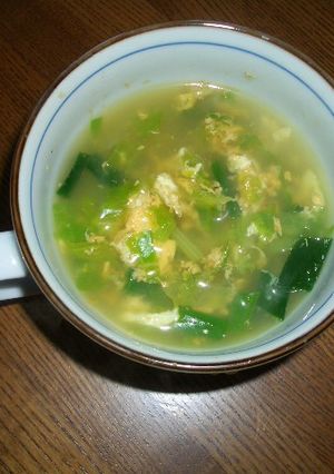 セロリとレタスのカレースープ-レシピのメイン写真