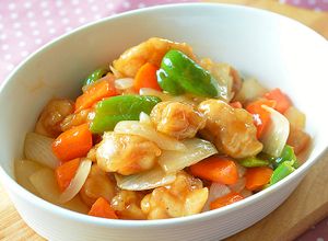 甘酢あんに揚げた鶏と野菜を入れて作る酢鶏-レシピのメイン写真