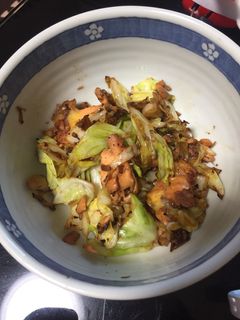鮭とキャベツのバターポン酢炒め-レシピのメイン写真