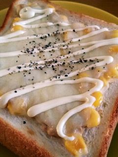 簡単朝食!ツナマヨコーントースト-レシピのメイン写真