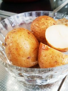 味付けは焼肉のタレだけ!新じゃがの煮物-レシピのメイン写真