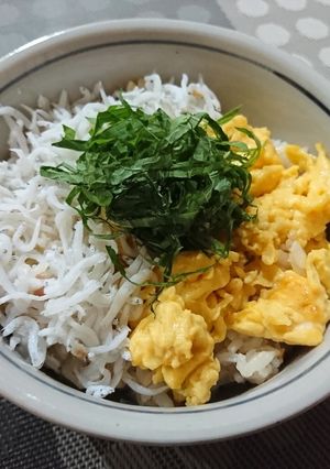 簡単☆甘酢生姜で万能寿司めし①卵しらす丼-レシピのメイン写真