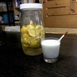 柑橘の果実酢をミルク割りで甘酸っぱく♡