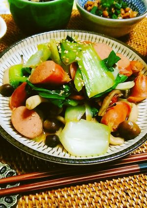 青梗菜・きのこ・ウィンナーのホットサラダ-レシピのメイン写真