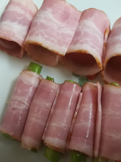 アスパラとトマトのベーコン巻き-レシピのメイン写真