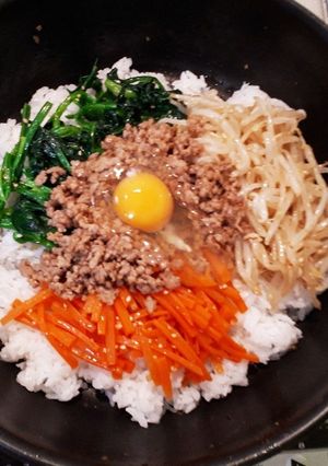 フライパンで石焼ビビンバ-レシピのメイン写真
