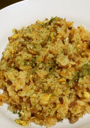 ピリッ！が美味しいガーリックチャーハン-レシピのメイン写真