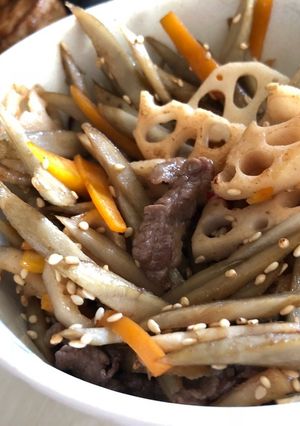 牛肉入り♡簡単ピリ辛きんぴらゴボウ-レシピのメイン写真