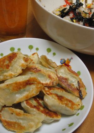 鶏胸肉でヘルシー餃子☆キムチ入り-レシピのメイン写真