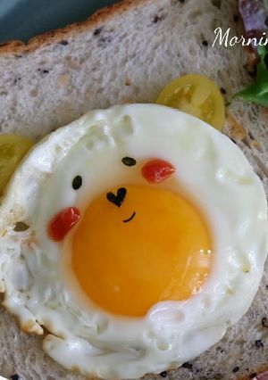 黄身が真ん中にくる綺麗な目玉焼きの方法-レシピのメイン写真