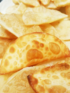 余った餃子の皮◆フライパンでチーズ揚げ◆-レシピのメイン写真