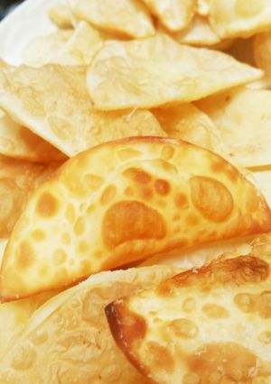 余った餃子の皮◆フライパンでチーズ揚げ◆-レシピのメイン写真