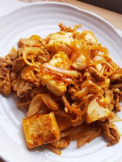 豆腐でかさ増し♪豚キムチ炒め-レシピのメイン写真