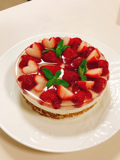水抜きヨーグルトde苺のムースケーキ-レシピのメイン写真